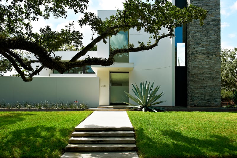 galleries/2013/04/12/omg-i-want-this-house-houston-photos/omg-house-houston-1_ma6hj9