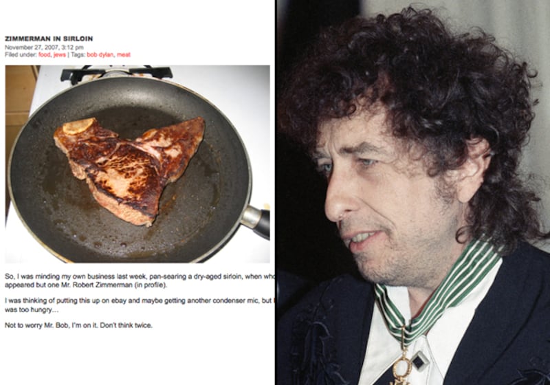 galleries/2011/04/20/who-s-that-in-my-food/faces-in-food---bob-dylan_mumlsi