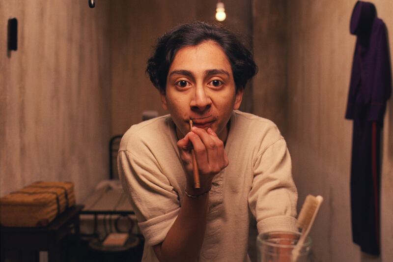 articles/2014/03/07/meet-tony-revolori-the-scene-stealing-kid-in-the-grand-budapest-hotel/140306-hines-budapest-tease_j7o8wa