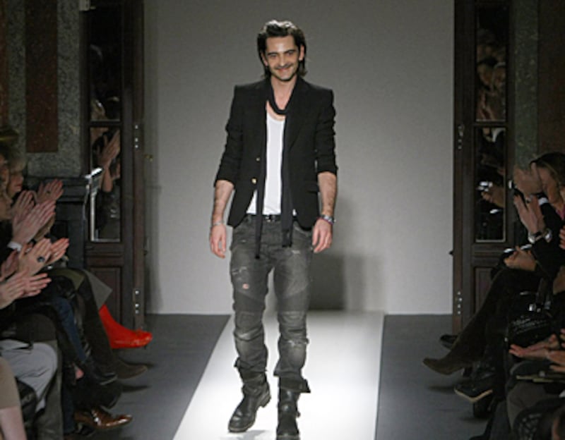 articles/2011/04/06/christophe-decarnin-leaves-balmain/wilkinson-balmain_171580_atejae