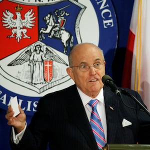 cheats/2016/10/02/giuliani-confronted-over-past-infidelities-while-attacking-clintons/161002-giuliani-clintons-cheat_xzr5ux