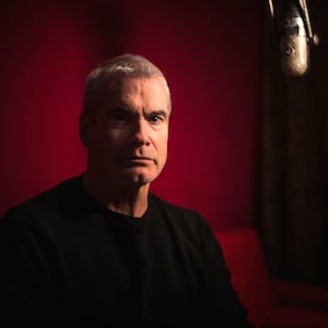 Henry_Rollins-studio_credit_Jack_Grisham_1_qwf0bz