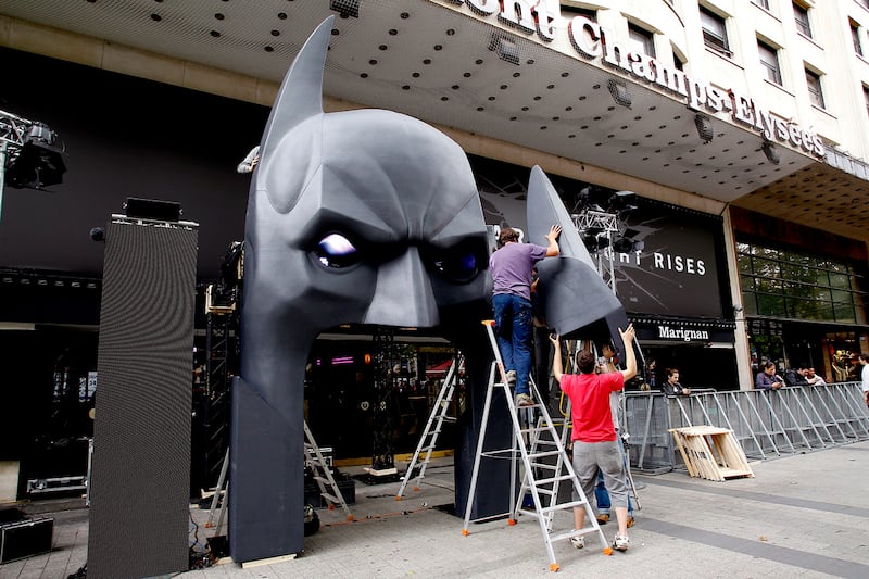 articles/2012/07/20/batman-premiere-in-paris-canceled-after-colorado-shooting/paris-batman-premiere-canceled_ifsjq2