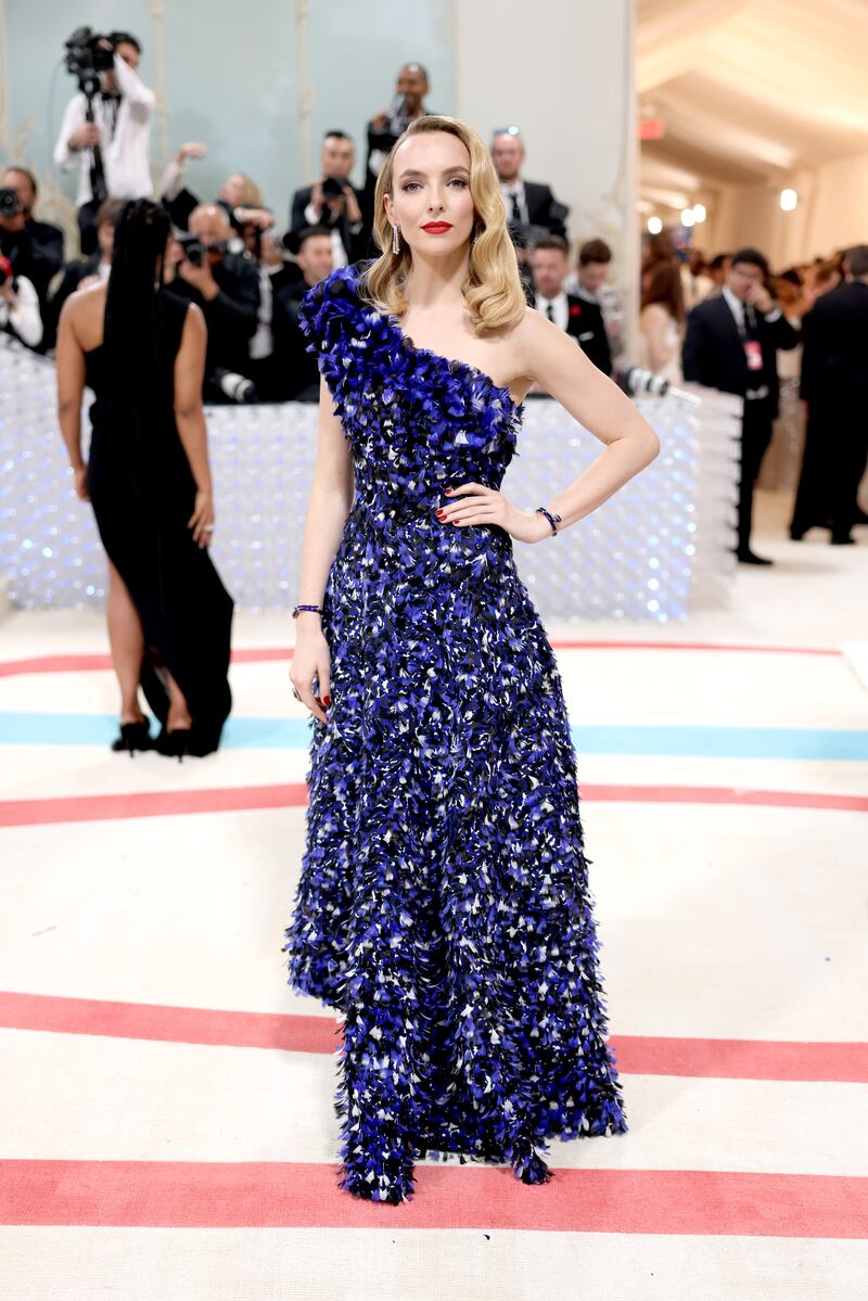 230501-met-gala-jodie-comer_kcy2ns