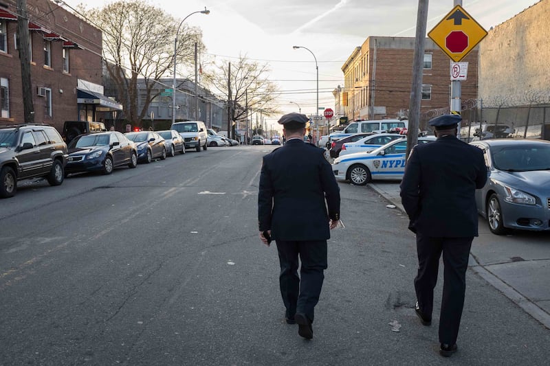 galleries/2014/12/27/marching-in-memory-of-akai-gurley/141227-brooklyn-protest10_ns95bo