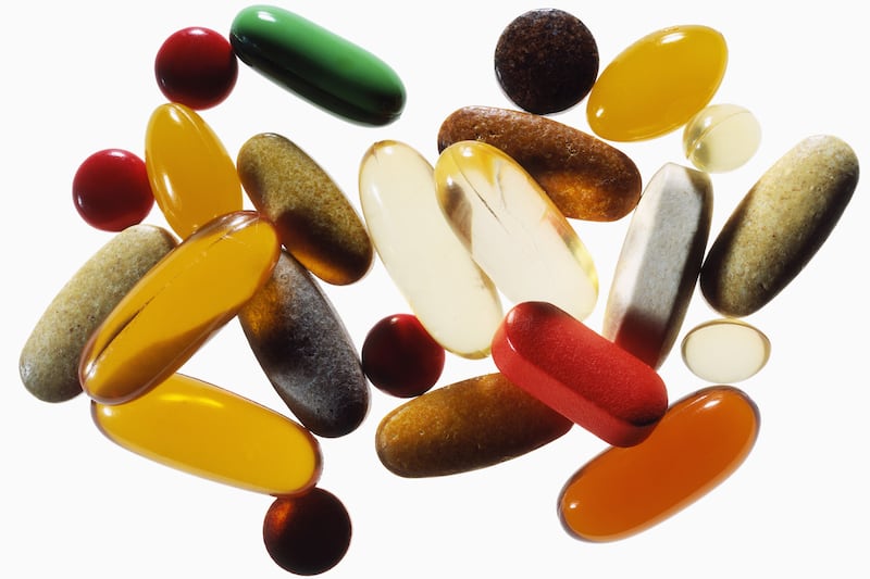 articles/2013/12/28/these-are-the-15-supplements-to-keep-in-your-medicine-cabinet/131226-supplements-meisel-tease_onzf2p