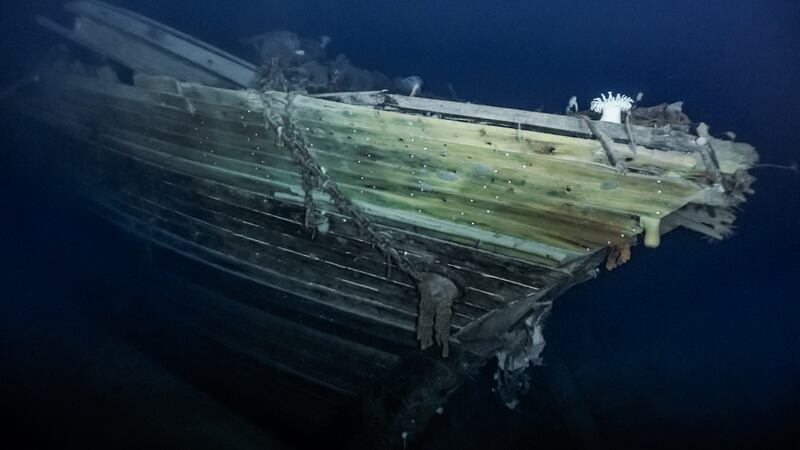 END_22_EPK_WRECK_STILL_IMAGES-2-Credit_Falklands_Maritime_Heritage_Trust_and_National_Geographic_Caption_-_Starboard_bow_b7v9fe