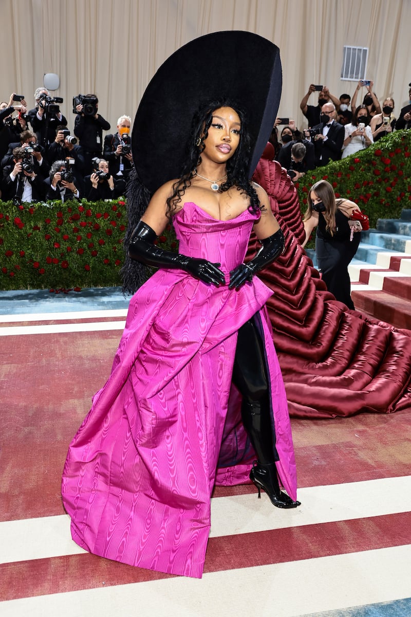 met-gala-SZA_r6byrb