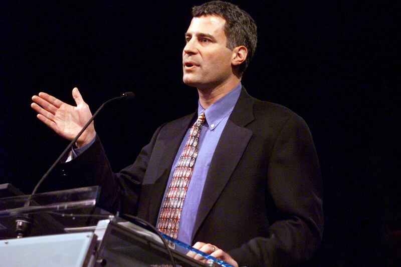 articles/2011/08/29/alan-krueger-washington-s-new-punching-bag/alan-krueger-stonejpg_turito