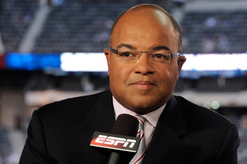 articles/2014/07/01/world-cup-anchor-mike-tirico-s-bizarre-history-reports-of-stalking-and-sexual-harassment/140630-stern-espn-tease_f8bhbz