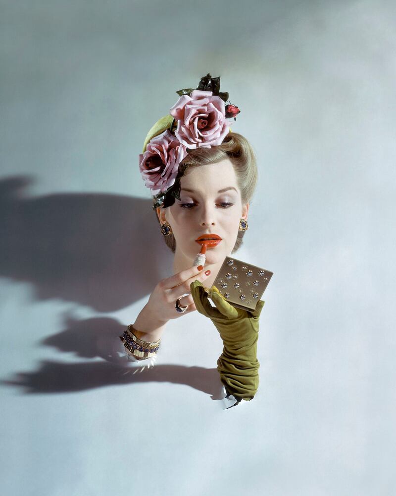 galleries/2014/04/04/a-century-of-fashion-photography-at-cond-nast/conde-nast-century-fashion-2_eoykfy