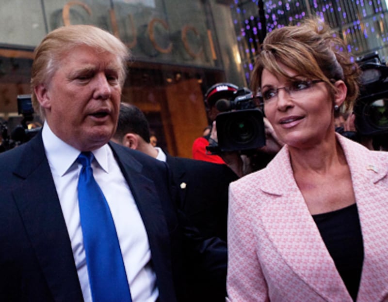 articles/2011/06/01/sarah-palin-and-donald-trumps-pizza-summit-in-new-york-city/walshe-palin-trump_184685_k3m8iw