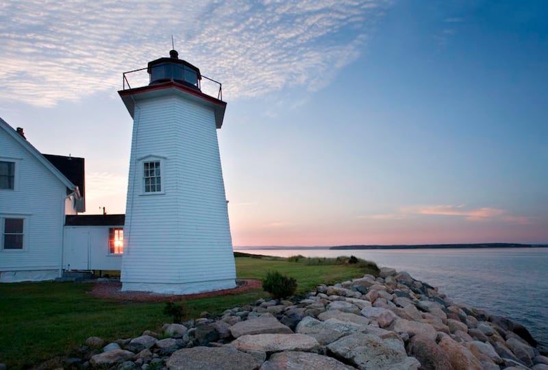 galleries/2012/05/12/the-world-s-best-lighthouses/wings-neck-lighthouse_m6bihh