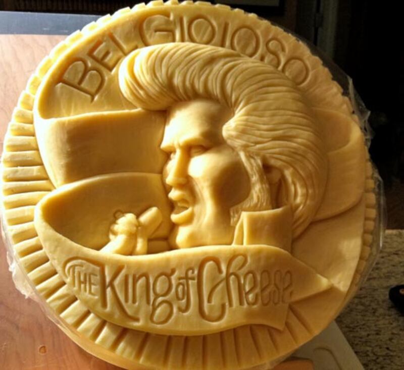 galleries/2011/11/26/cheese-sculptures-kate-middleton-elvis-and-more-photos/elvis-cheese-sculpture-photos_rgv45g