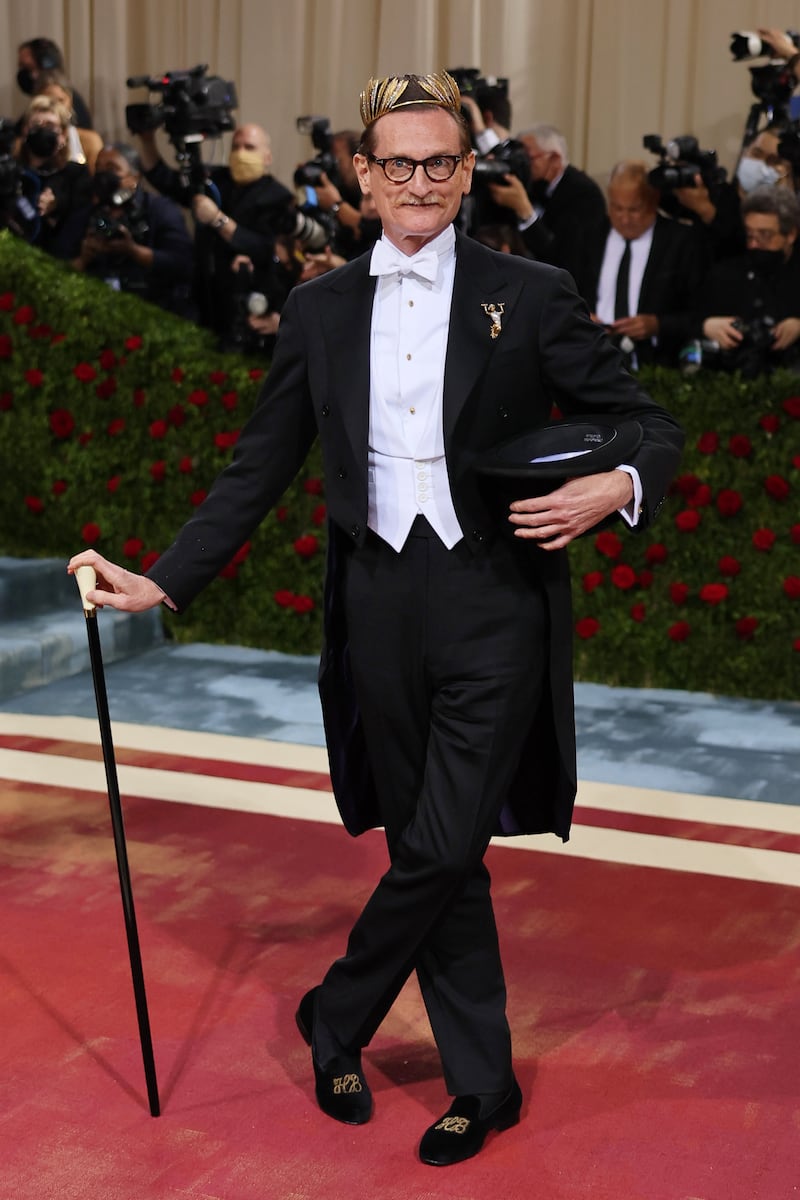 met-gala-hamish-bowles_jfpxl2