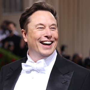 221213-elon-musk-voting-tease_g0g06m